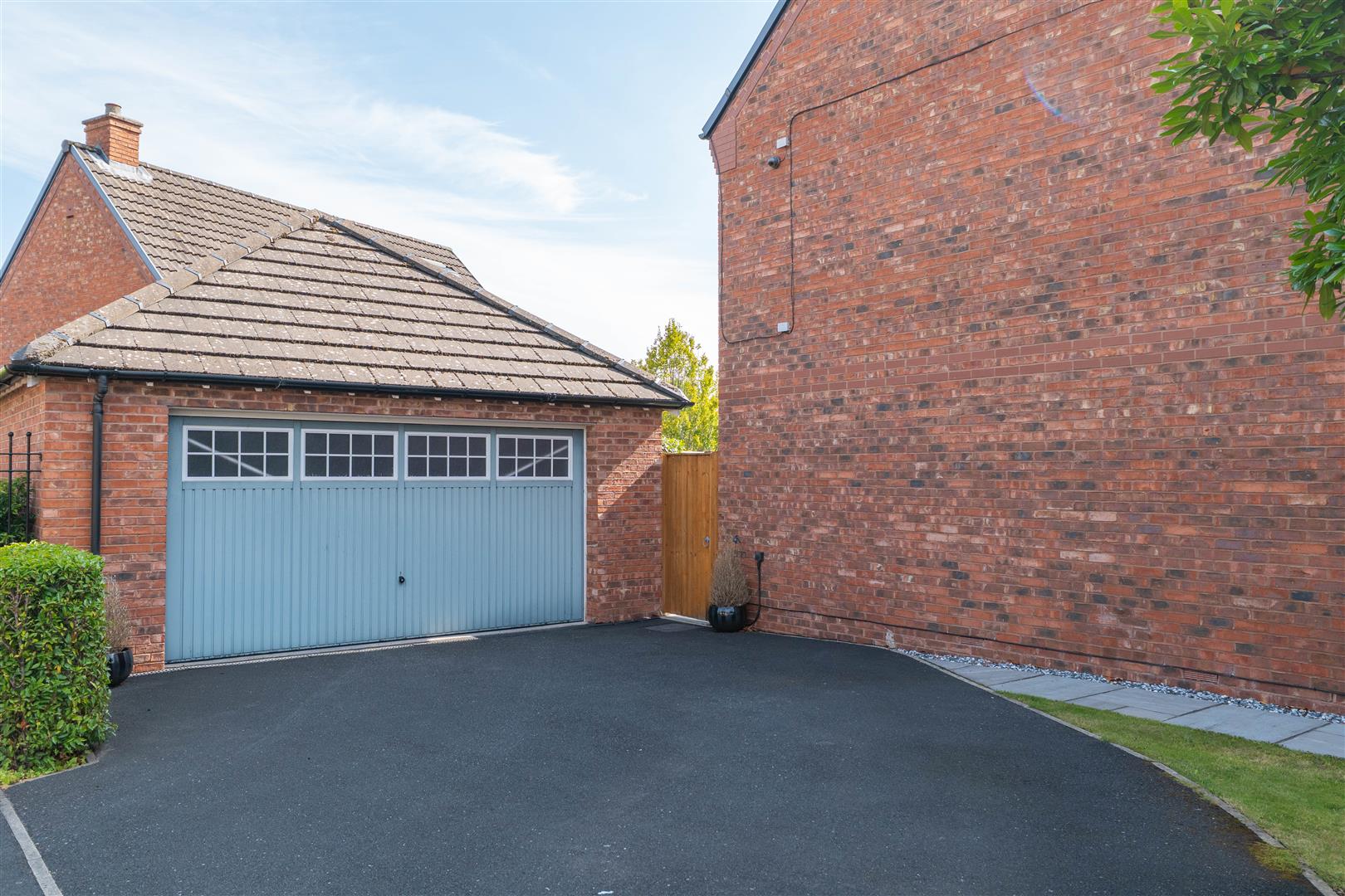 Duxbury Manor Way, Chorley